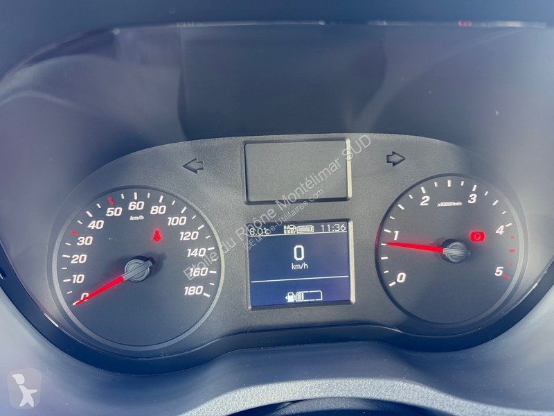 Véhicule utilitaire Mercedes 515 CDI FG 37 3.5T...