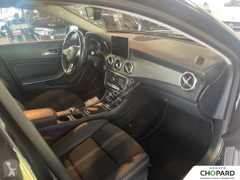 Лекотоварен автомобил Mercedes GLA 200 d 7-G...