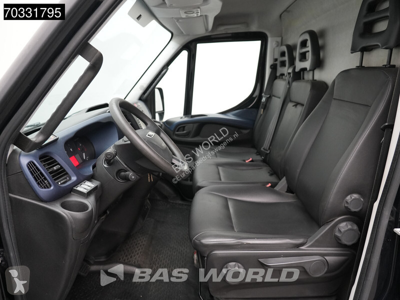 Коммерческий автомобиль Iveco 35S18 3.0 180PK...