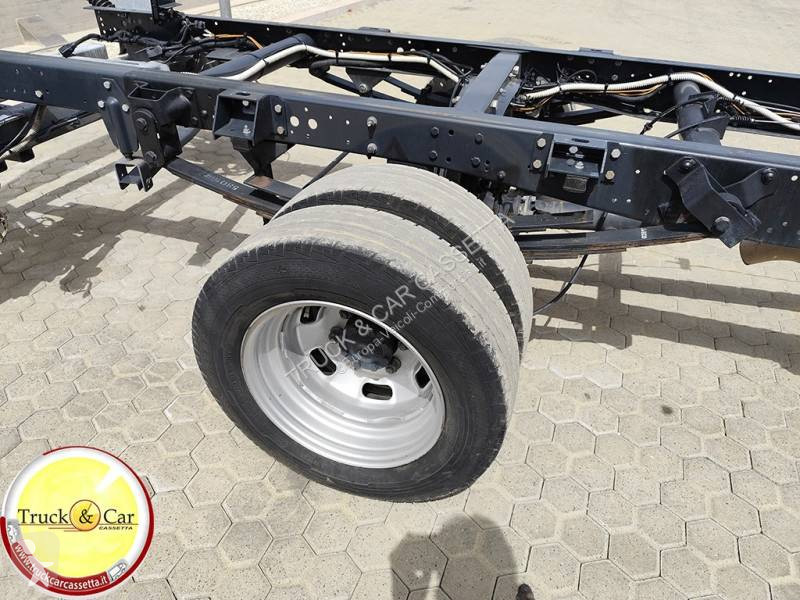 Furgoneta Iveco 35C14