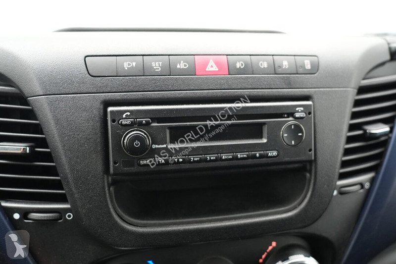 Furgoneta Iveco 35S14