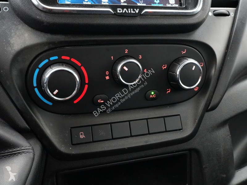 Furgoneta Iveco 35C16