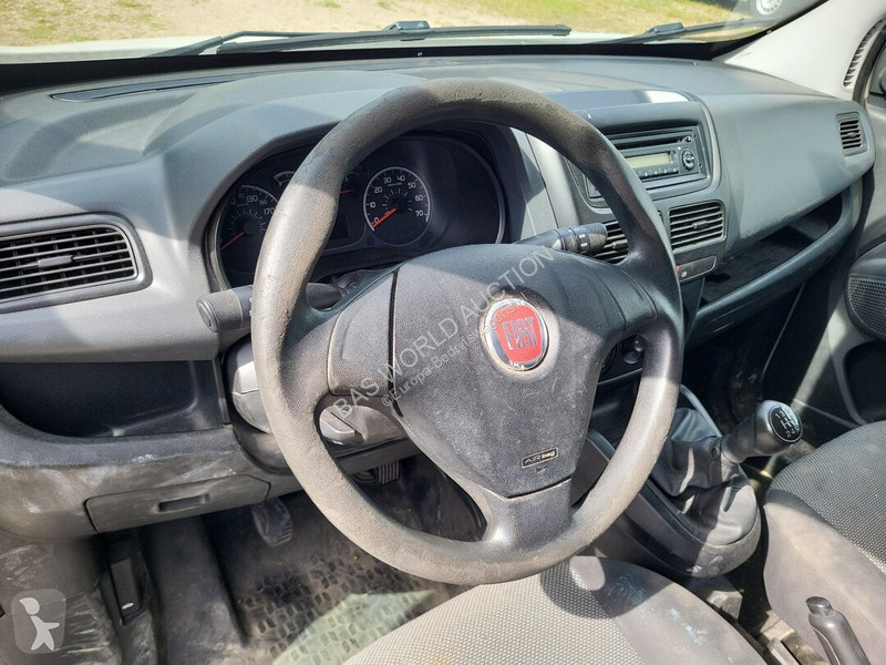 Лекотоварен автомобил Fiat 90pk