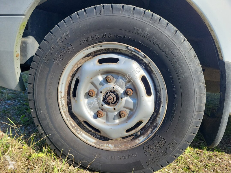Furgoneta Ford 110pk