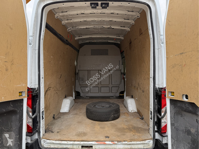 Лекотоварен автомобил Ford DC 2.0 TDCI 170PK...