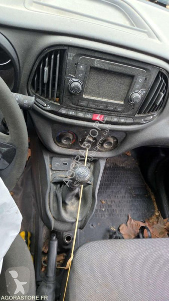 Лекотоварен автомобил Fiat DOBLO