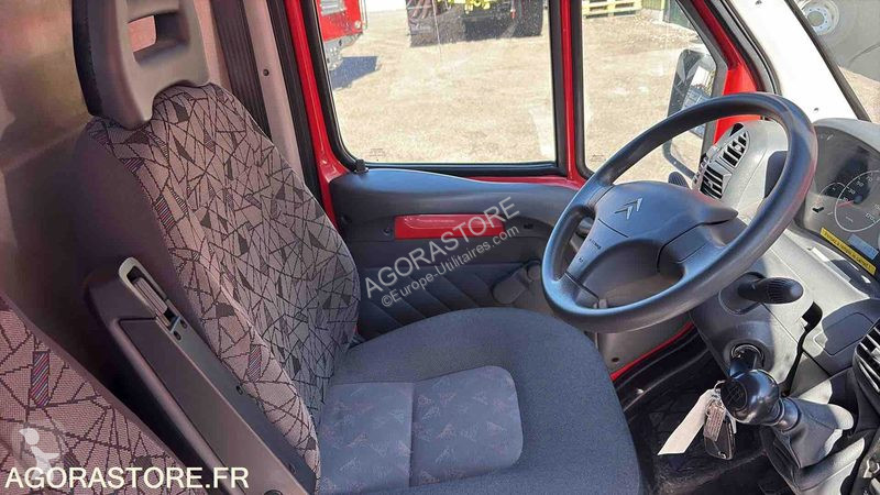 Лекотоварен автомобил Citroën JUMPER