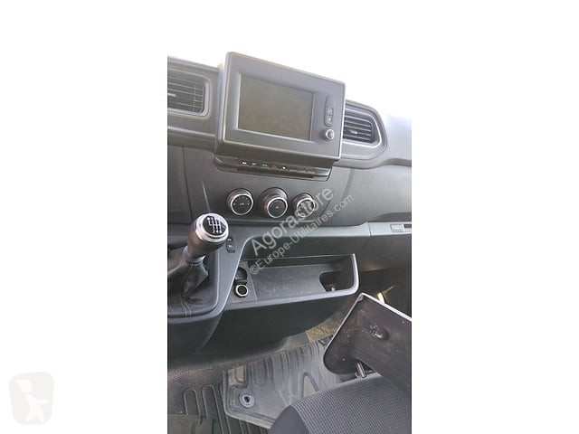 Лекотоварен автомобил Renault MASTER