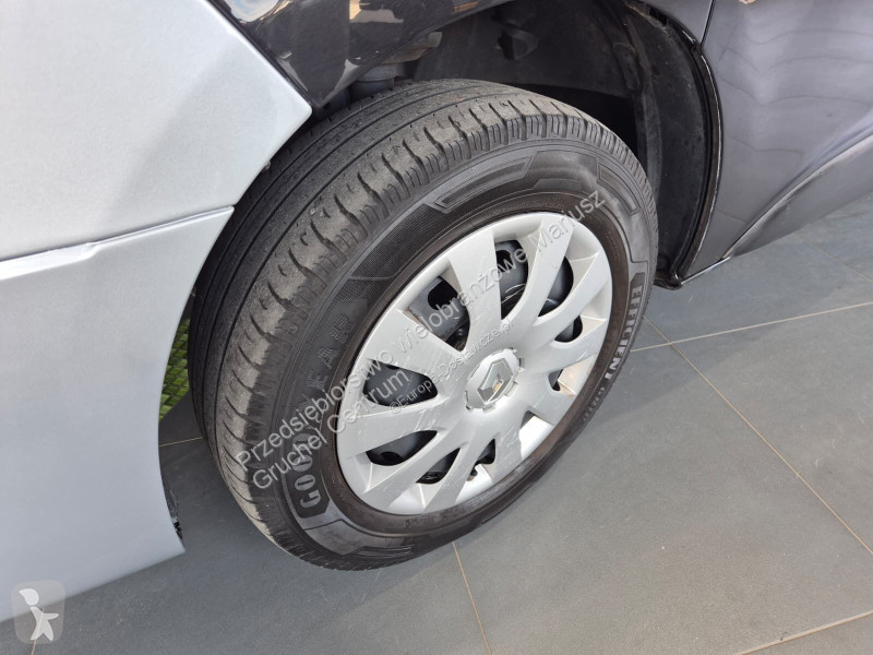 Furgoneta Renault Trafic 2.0 DCi 120 / L2H1 /...