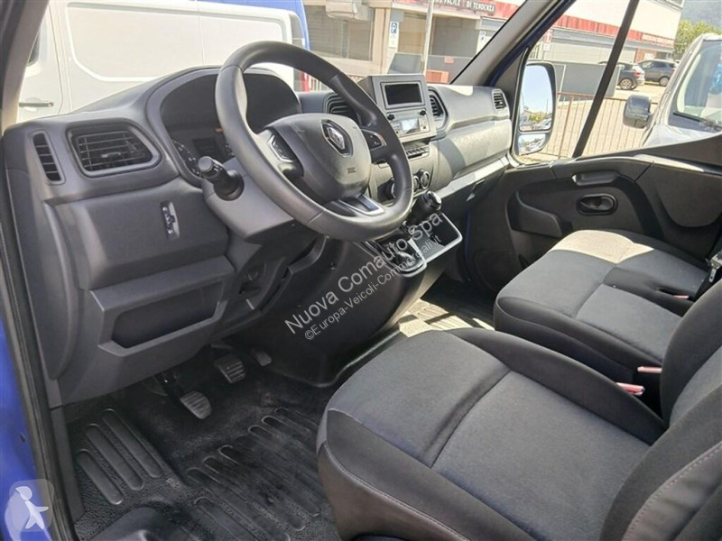 Furgoneta Renault III