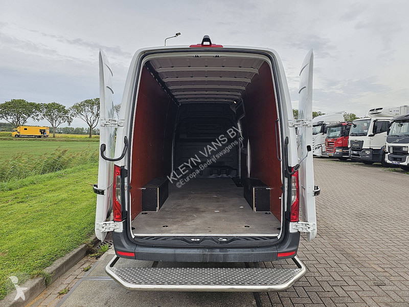 Bedrijfswagen Mercedes 315 ac automaat EURO6