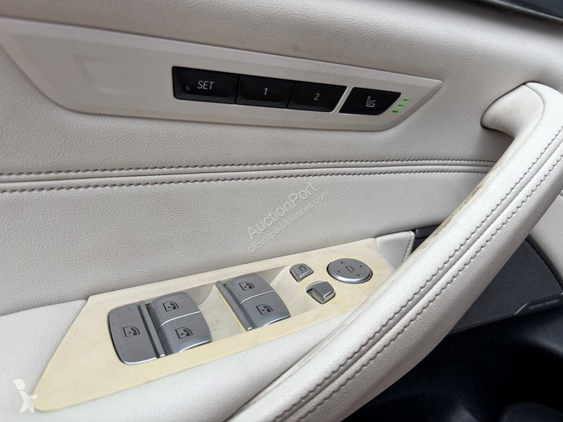 BMW  545E XDRIVE van