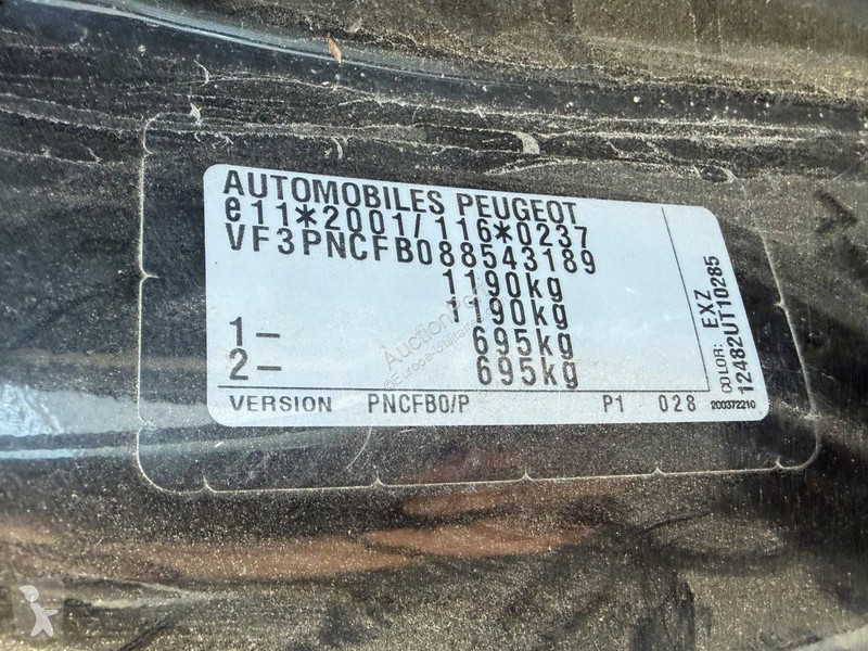 Bedrijfswagen Peugeot 1.0-12V Millesim 200