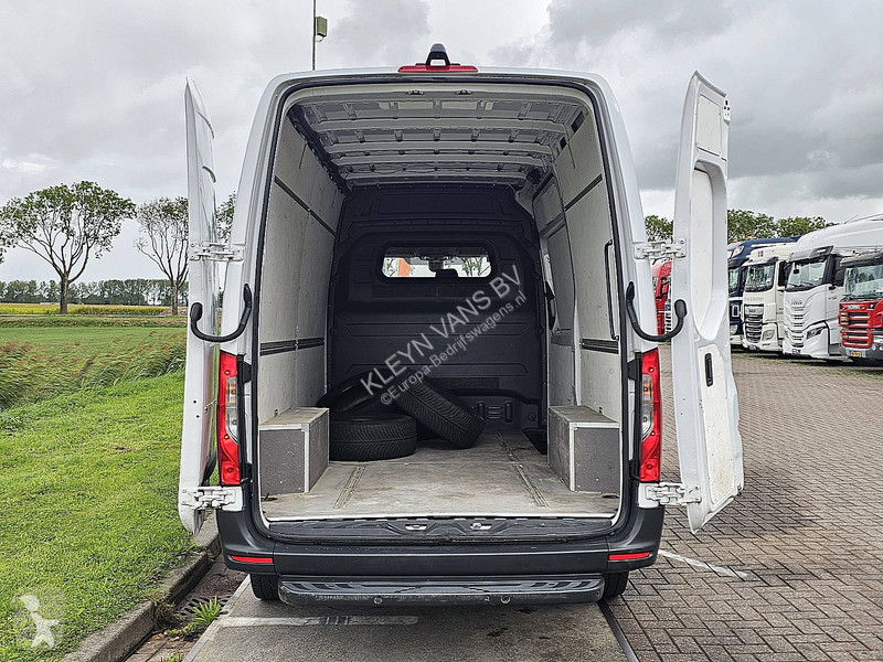 Bedrijfswagen Mercedes 317 L2H2 Automaat AC