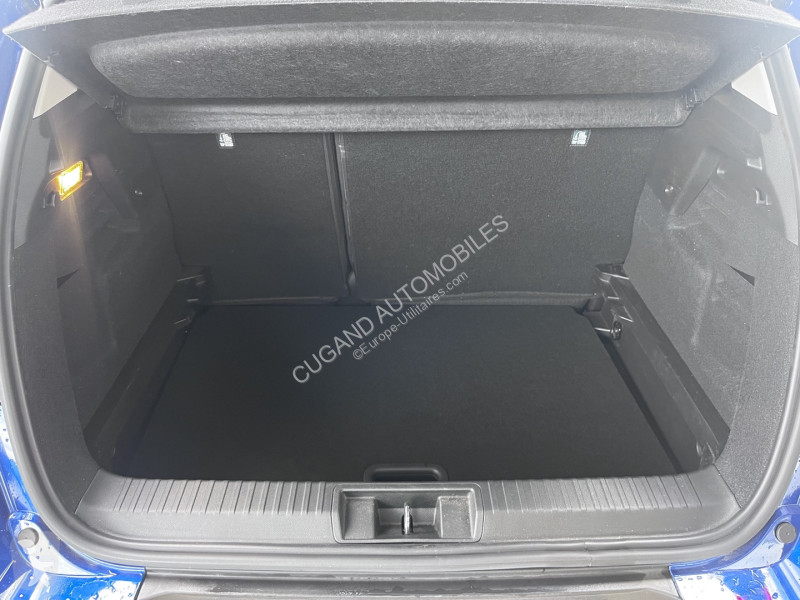 Furgoneta Renault CAPTUR II 1.6 E-TECH FULL...