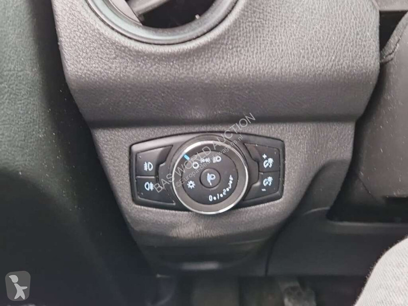 Užitkové vozidlo Ford 1.5 TDCI Trend Airco/NAV...