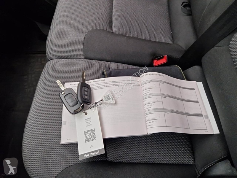 Furgoneta Renault 2.0 Blue dCi Confort DC L2H1...