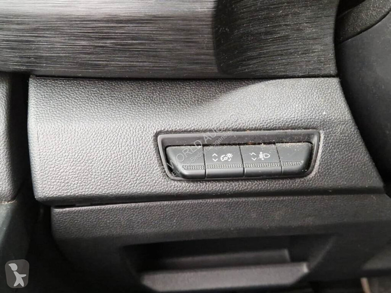 Veículo utilitário Nissan 2.0 130 L2H1 N-Conn....