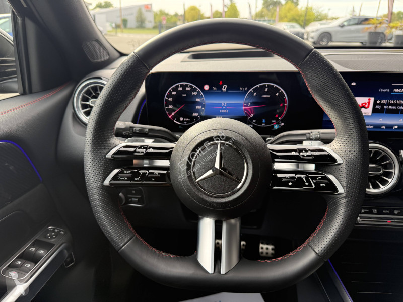 Коммерческий автомобиль Mercedes GLB 200 d 8G-DCT
