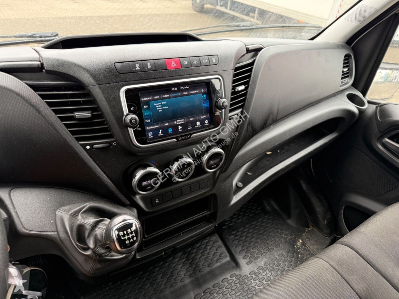 Veículo utilitário Iveco 35C16 3,0L Koffer LBW...