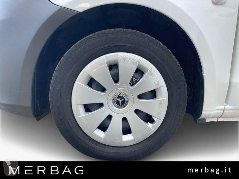 Užitkové vozidlo Mercedes 110 cdi Furgone compact