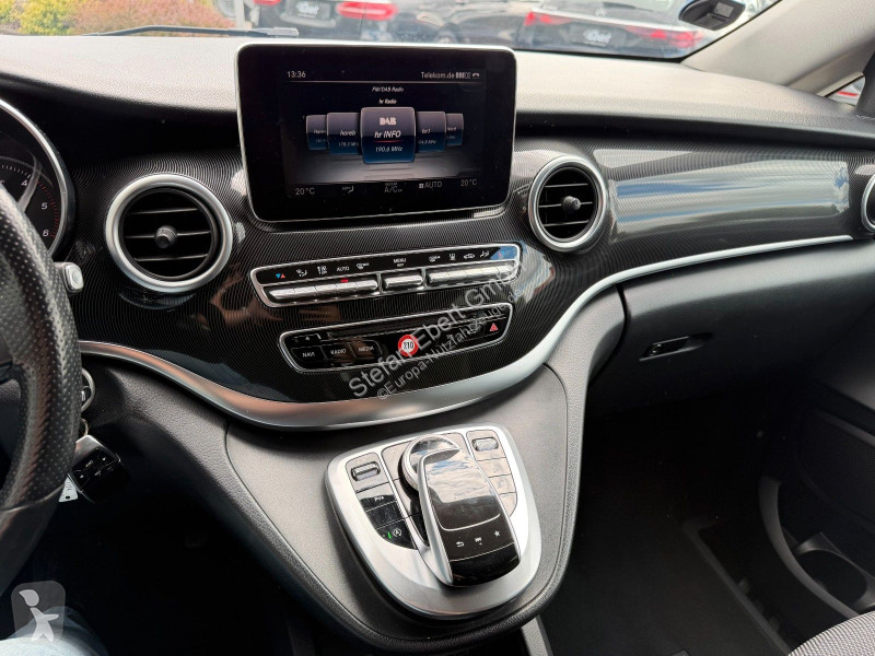 Užitkové vozidlo Mercedes V  d EDITION AHK...