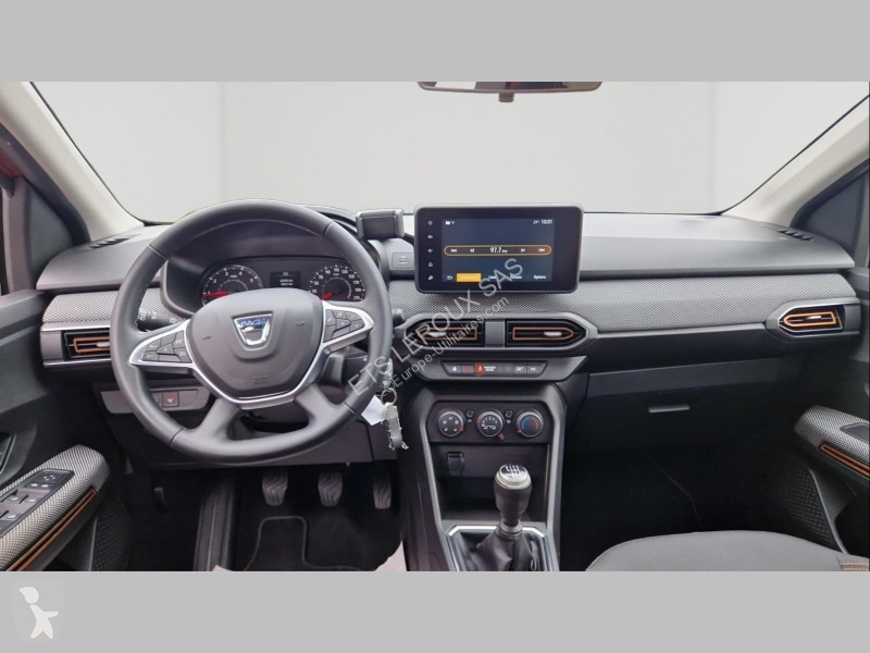 Užitkové vozidlo Dacia SANDERO