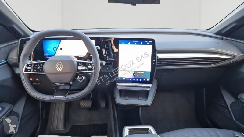 Veículo utilitário Renault MEGANE E-TECH