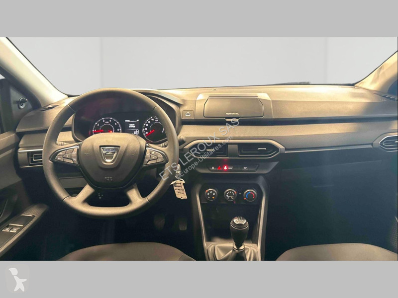 Užitkové vozidlo Dacia SANDERO