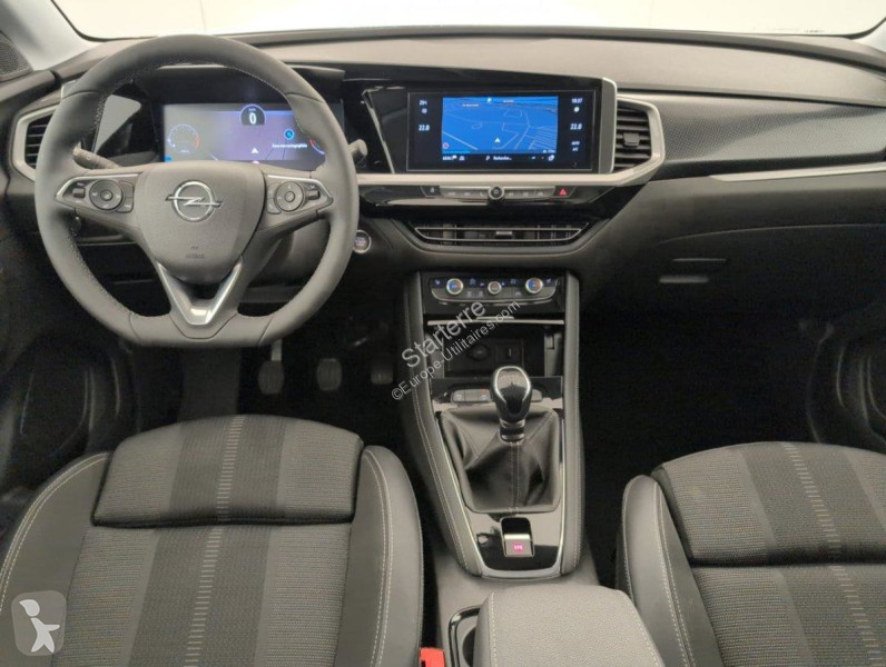 Véhicule utilitaire Opel