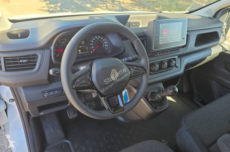 Véhicule utilitaire Renault  TRAFIC FOURGON