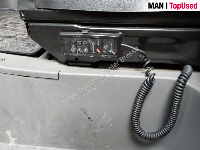 Furgoneta MAN TGE 3.180 4X2F SB