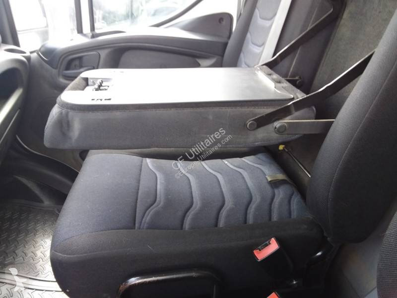 Furgoneta Iveco 35C15