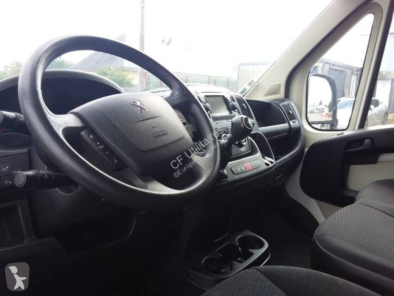 Furgoneta Peugeot 2,0L HDI 130