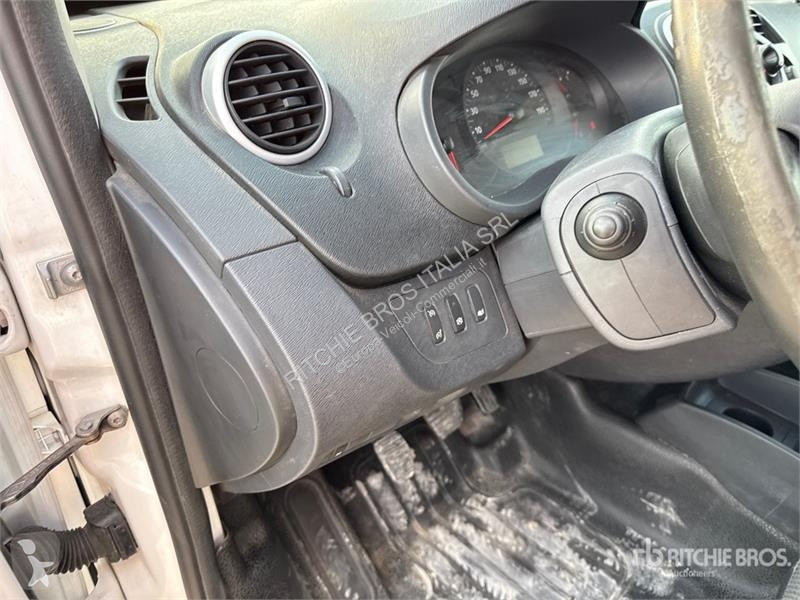 Haszongépjármű Renault Cargo Van (Inoperable)