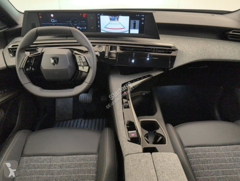 Véhicule utilitaire Peugeot