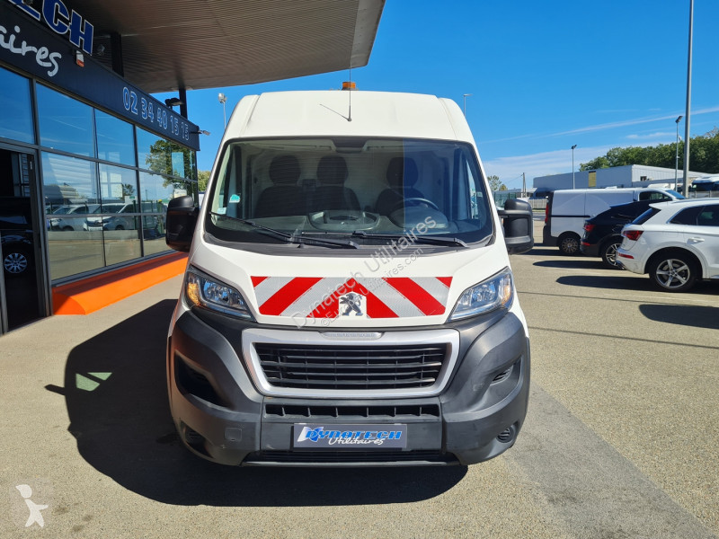 Furgoneta Peugeot BOXER FG 335 L2H2 2.2 BLUEHDI...