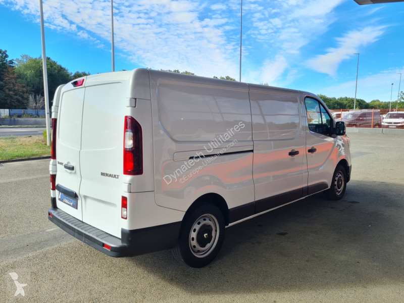 Furgoneta Renault TRAFIC III FG L2H1 3T 2.0...