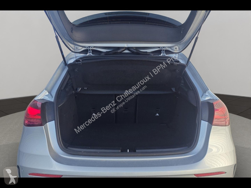 Furgoneta Mercedes Classe A 180 d 116ch AMG...