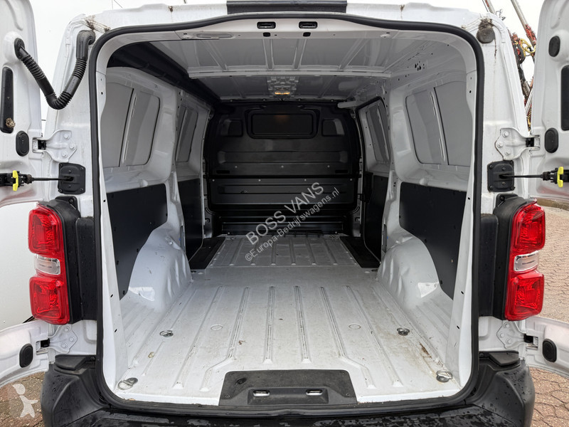 Furgoneta Toyota Electric Worker 75kWh 136PK L3...