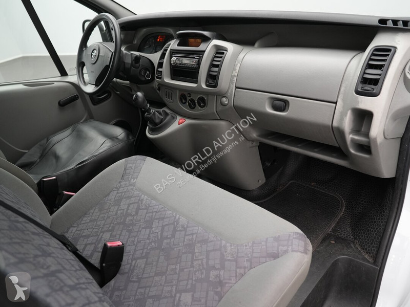 Furgoneta Opel 82pk