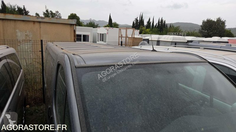 Veículo utilitário Renault TRAFIC