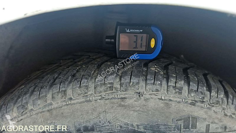 Veículo utilitário Renault CLIO