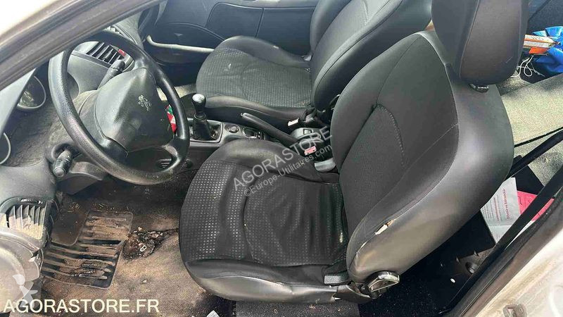 Veículo utilitário Peugeot 206