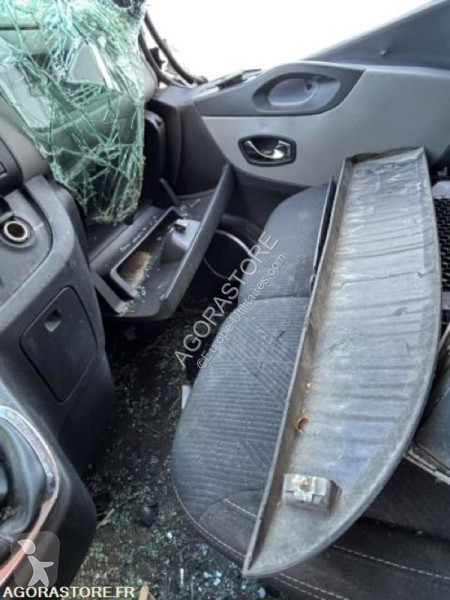Veículo utilitário Renault TRAFIC