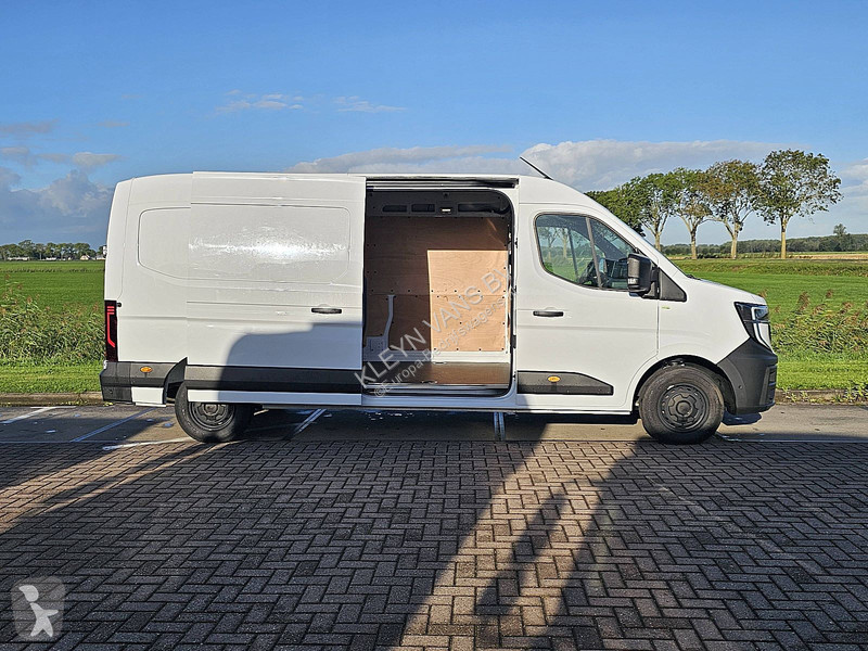 Veicolo commerciale Renault 2.0 L3H2 150Pk Navi...