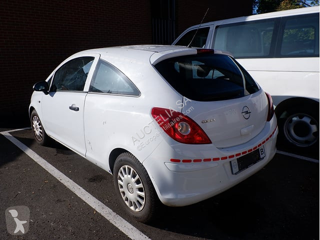 Veículo utilitário Opel