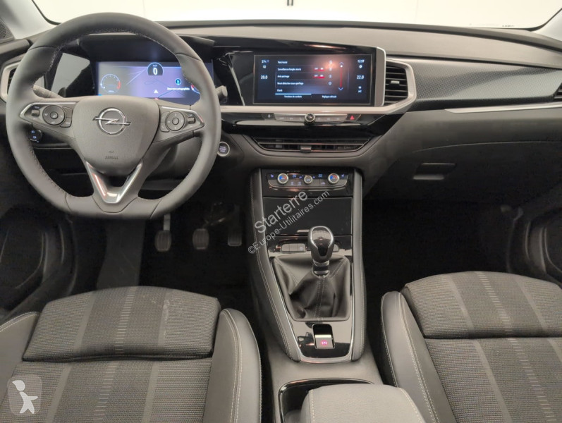 Véhicule utilitaire Opel