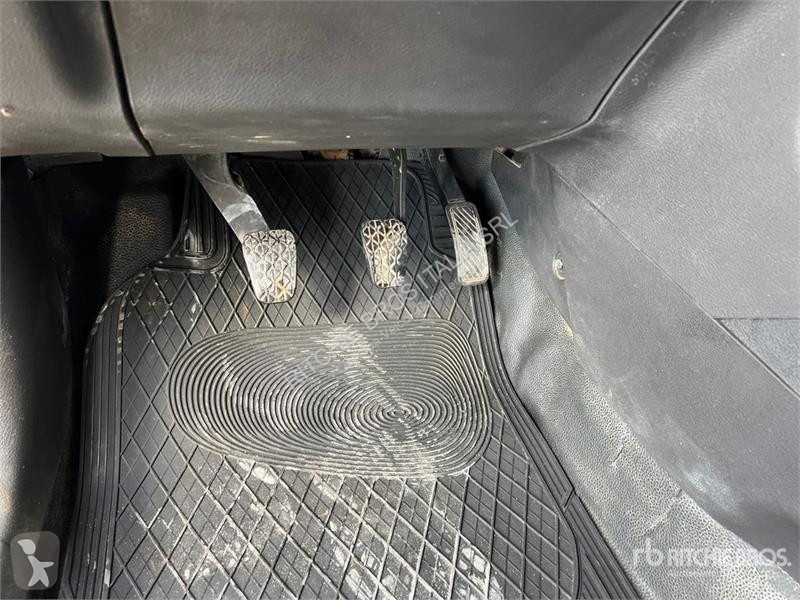 Veículo utilitário Ford Courier Cargo Van
