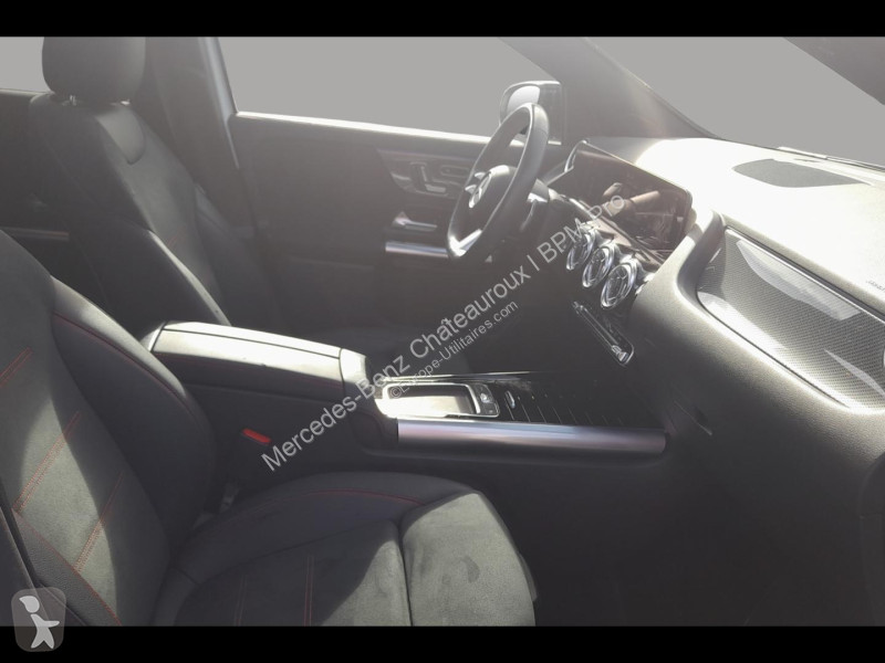 Veículo utilitário Mercedes GLA 200 d 150ch AMG...